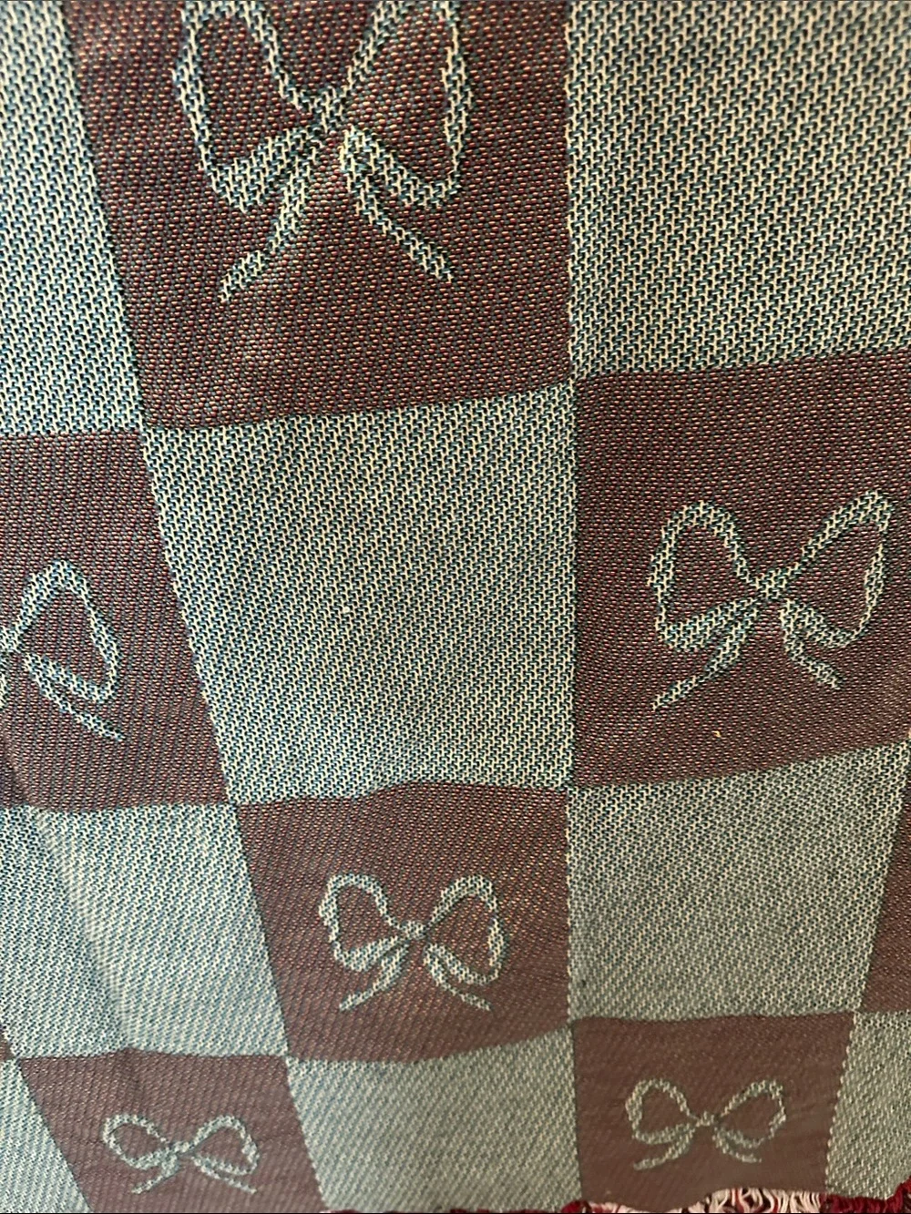 Festive Red and Cream Bow Throw Blanket Home Holiday